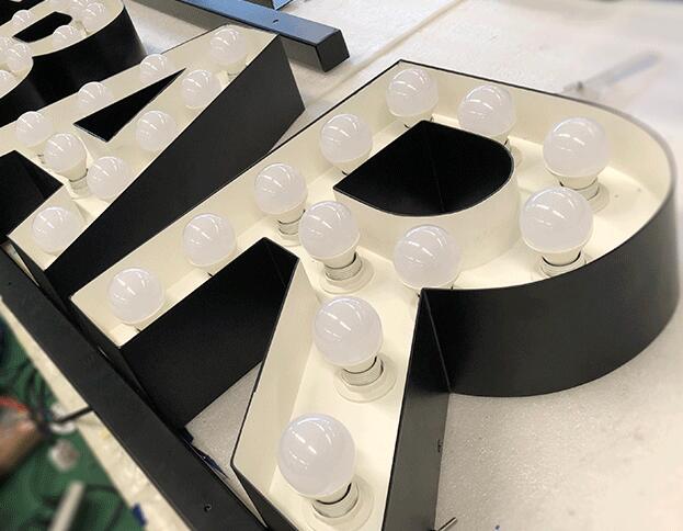 外露燈泡字有哪些制作工藝流程，外露燈泡字，外露字制作