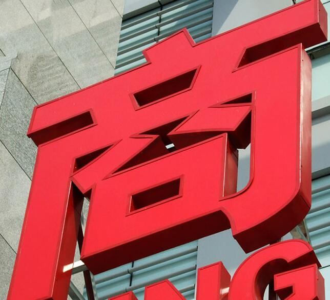 不銹鋼烤漆字價格，不銹鋼烤漆發光字多少錢一平方米？