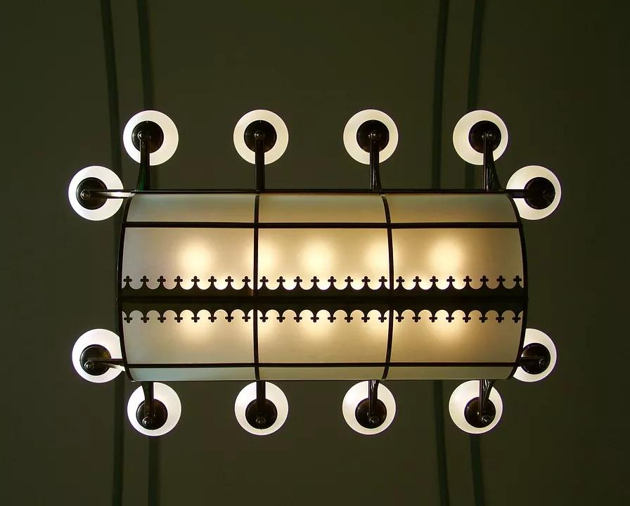 真沒想到，這么漂亮的燈是用亞克力做的