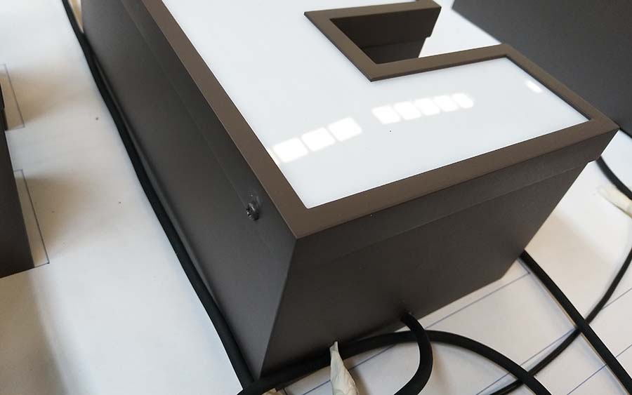 亞克力發光字價格怎么算，與哪些因素有關？