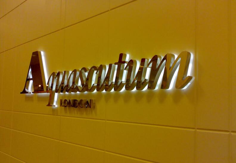 led發光字價格，LED發光字多少錢一米？